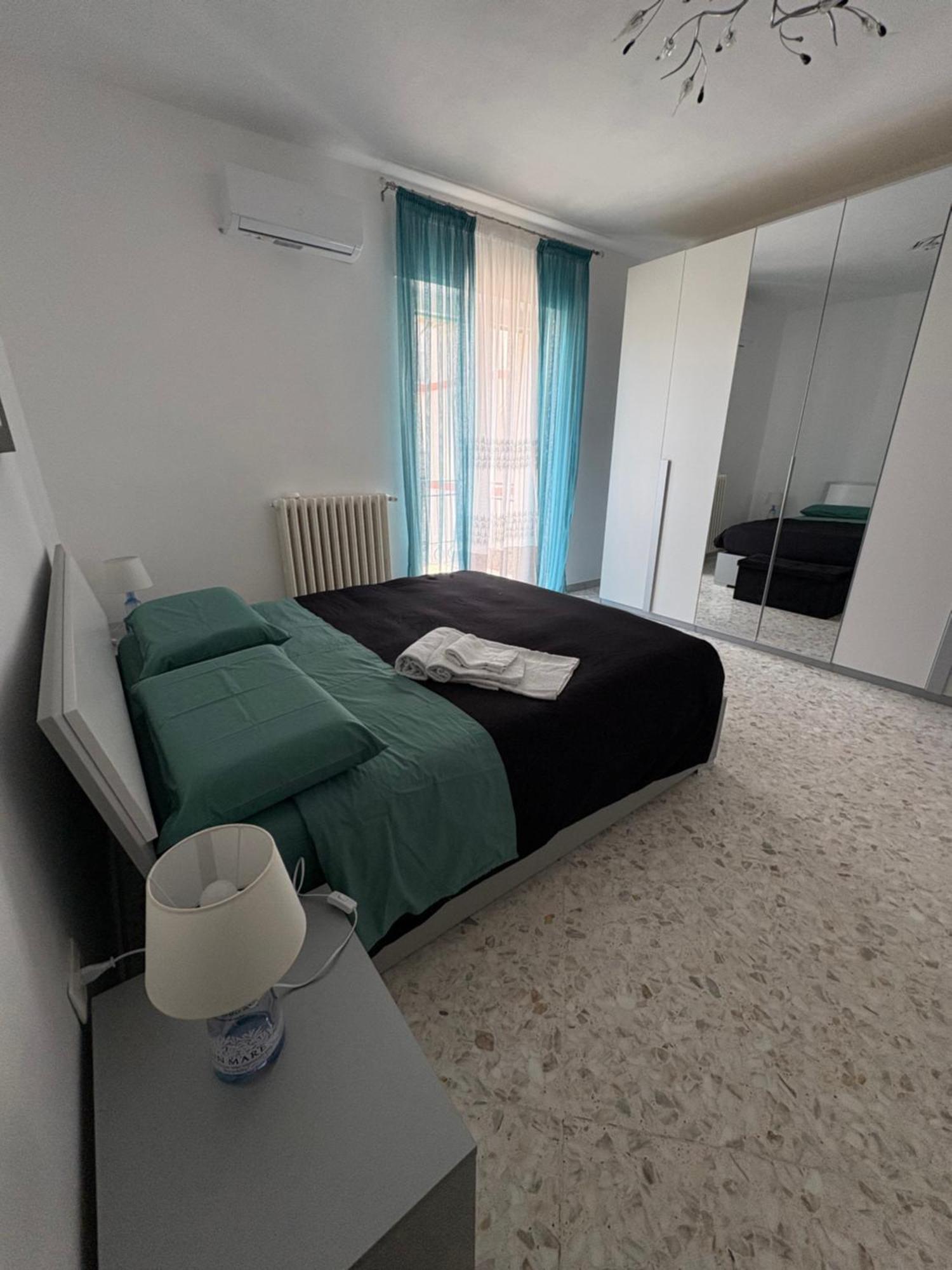 Sole House Apartment Bisceglie Exterior photo